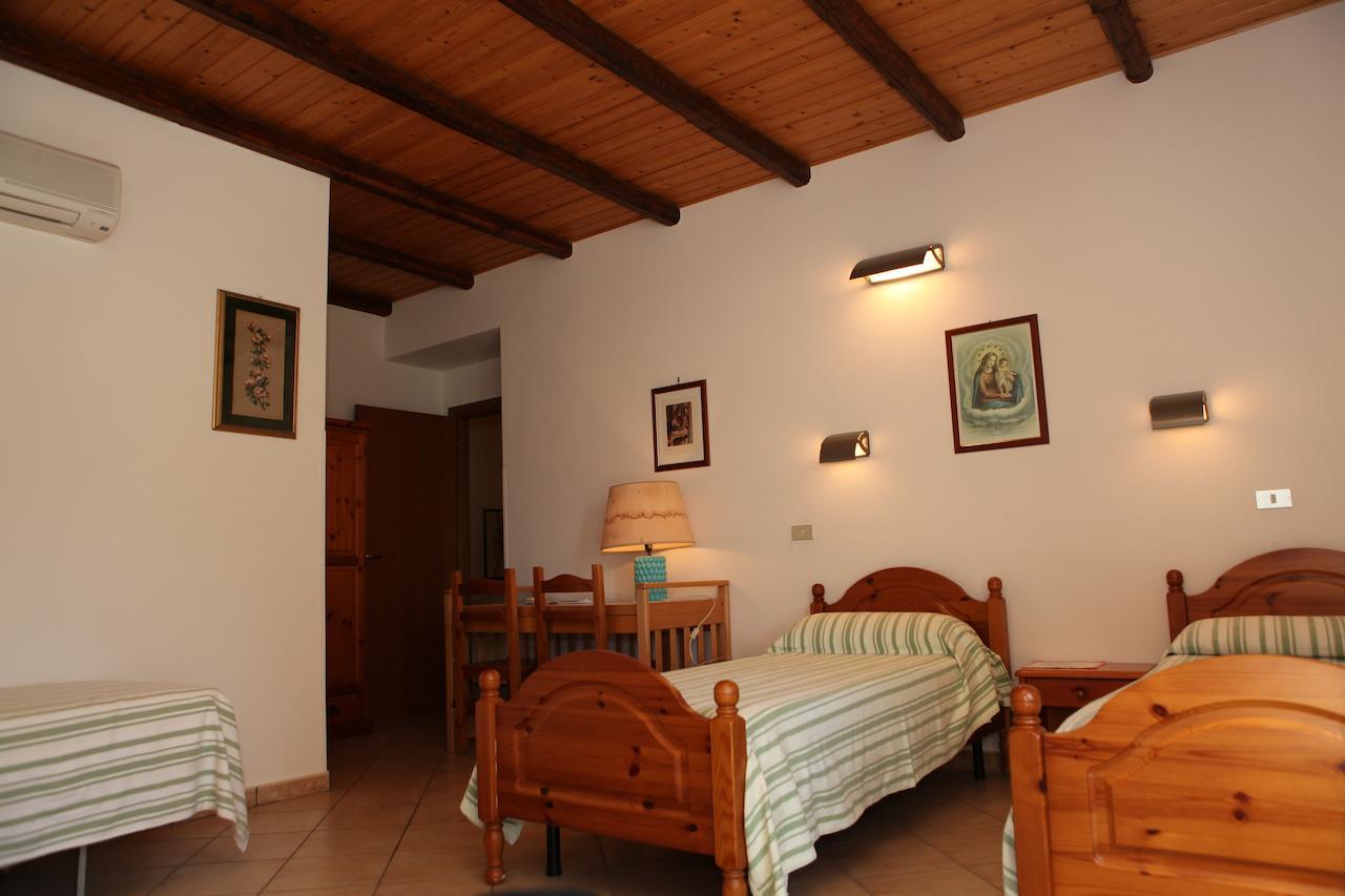 Agriturismo A'Sena-Runcatini Ciminà Δωμάτιο φωτογραφία